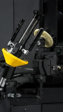 INVENTO COBRA - montażownica bezłyżkowa automatyczna 30