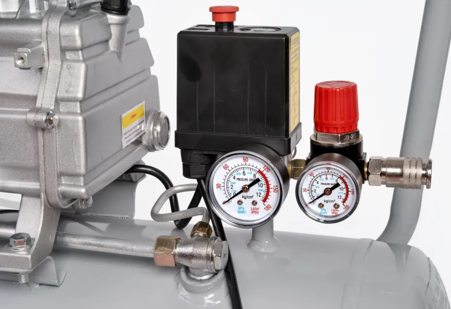 Sprężarka tłokowa olejowa INVENTO 50 litrów, 8 bar, 230V, 175 l/min
