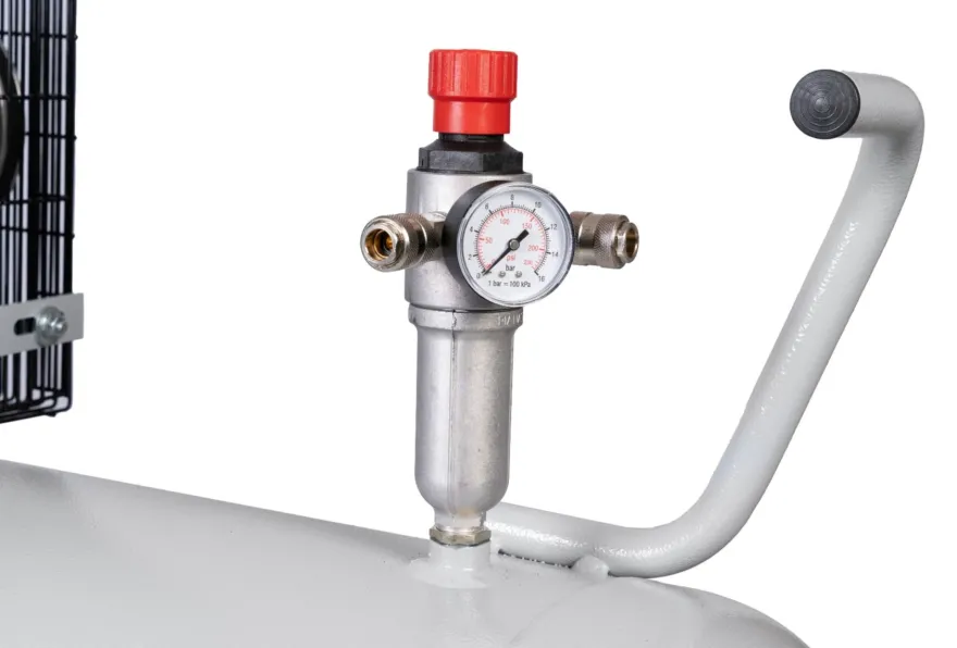 Sprężarka tłokowa olejowa 270 litrów, 10 bar, 400V, 500 l/min