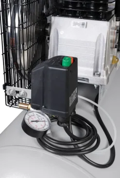 Sprężarka tłokowa olejowa 270 litrów, 10 bar, 400V, 500 l/min