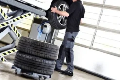Wózek/podstawa do transportu opon i kół osobowych i dostawczych Ahcon
